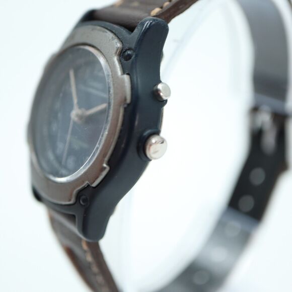 Vintage Womens Casio Illuminator Watch 30mm Blue Dial LQ-141 w New Battery - Picture 5 of 12